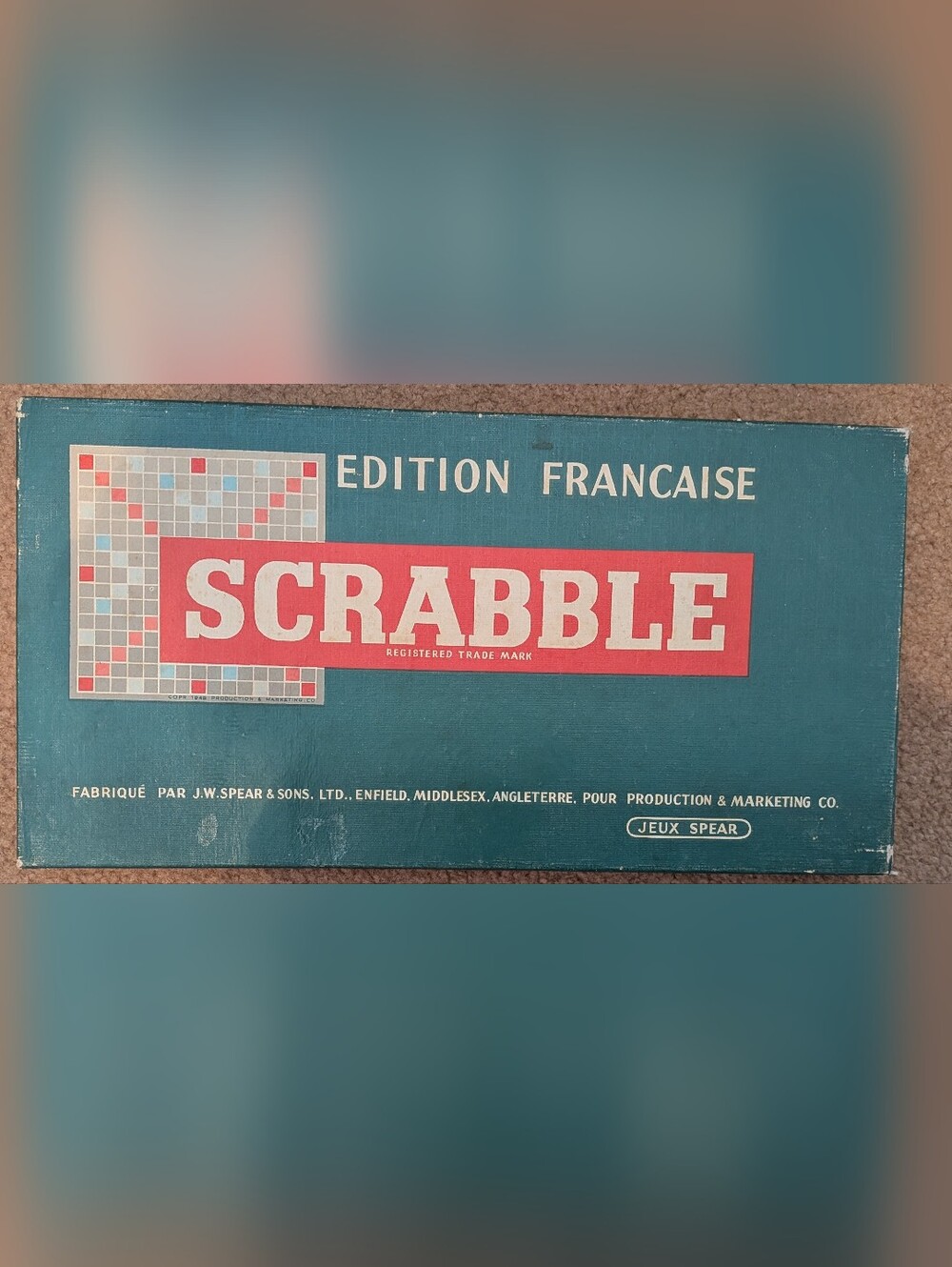 Vintage Scrabble Board Game -French Version.
